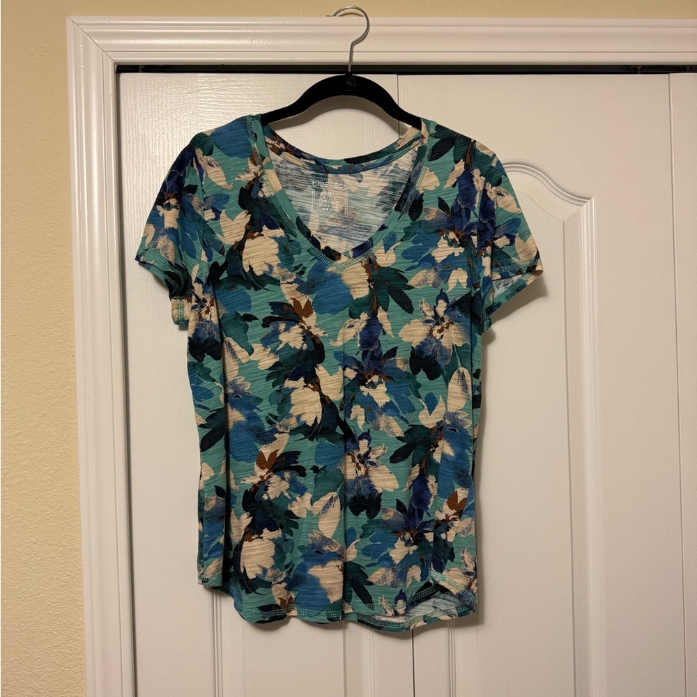 Blue Sol Floral V-Neck Women’s Top